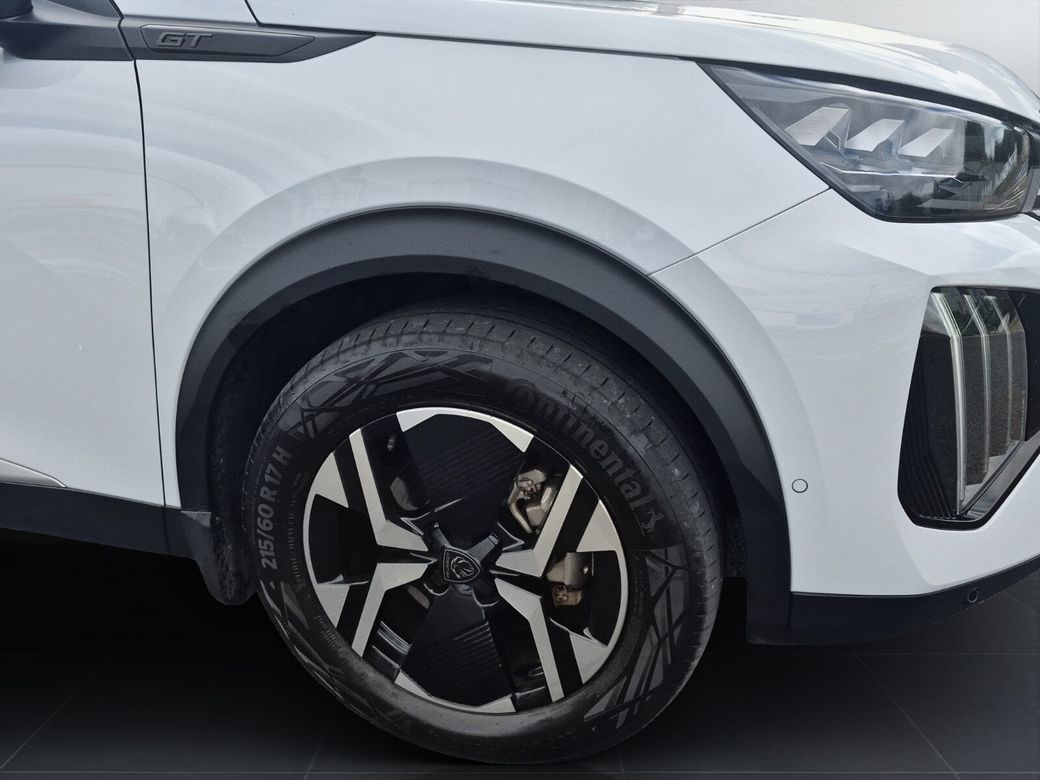 2025 Peugeot 2008