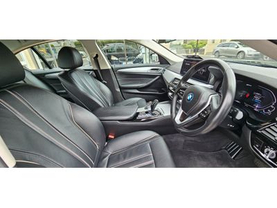 2022 BMW 5 Series