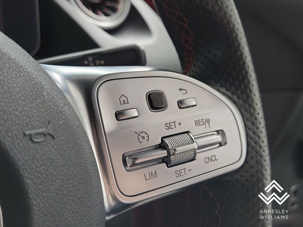 2023 Mercedes-Benz GLA Class