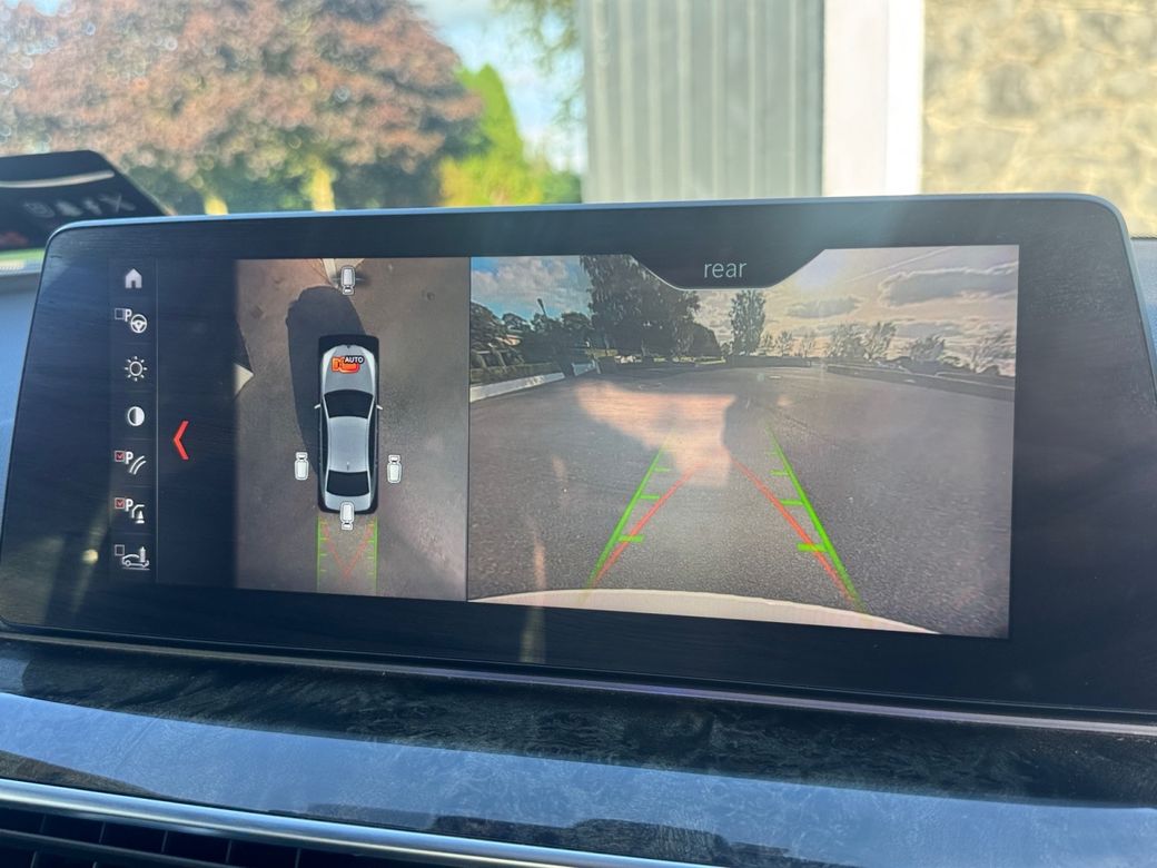 2019 BMW 530