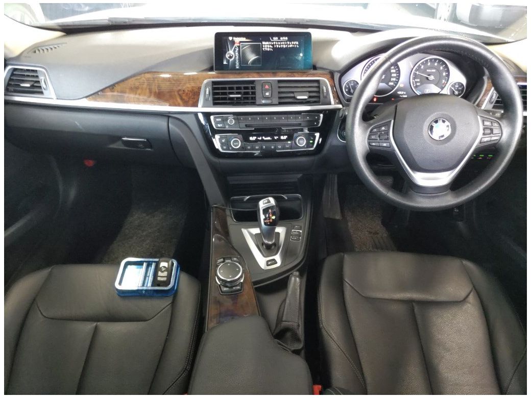 2016 BMW 330