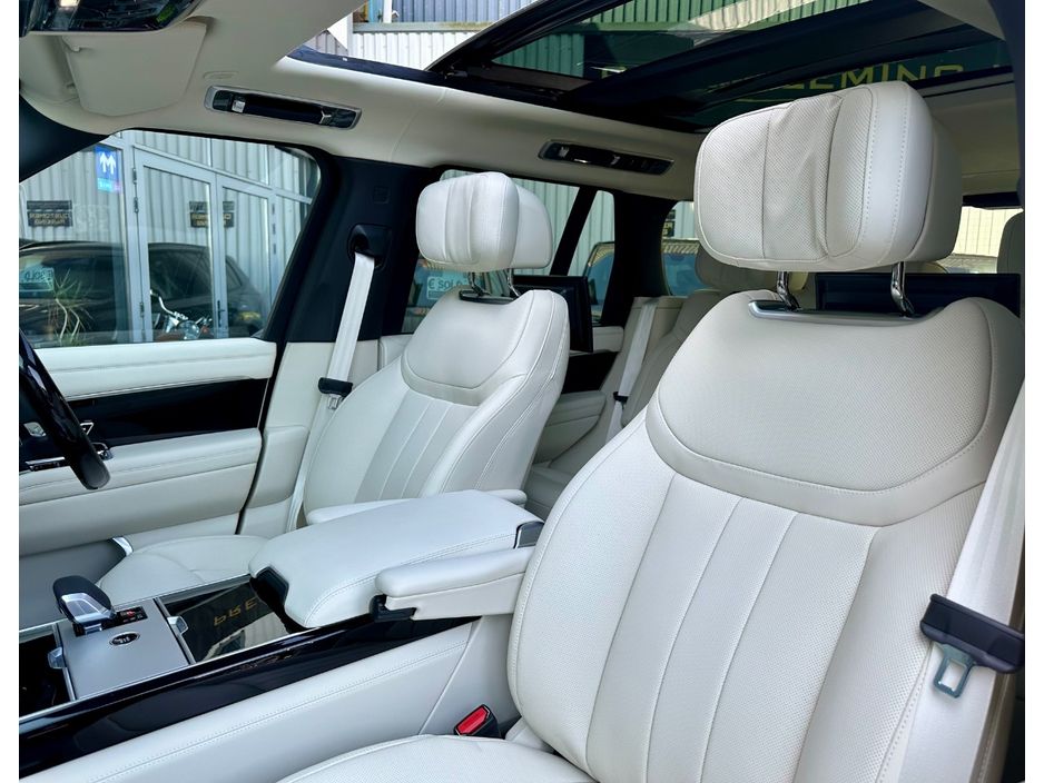 2026 Land Rover Range Rover