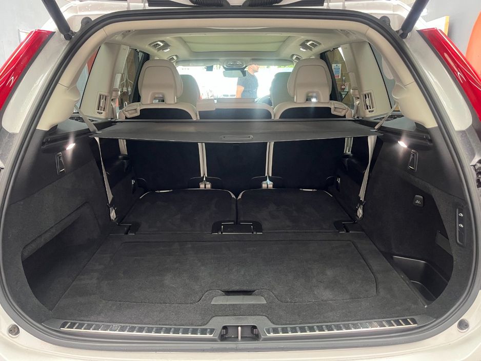 2023 Volvo XC90
