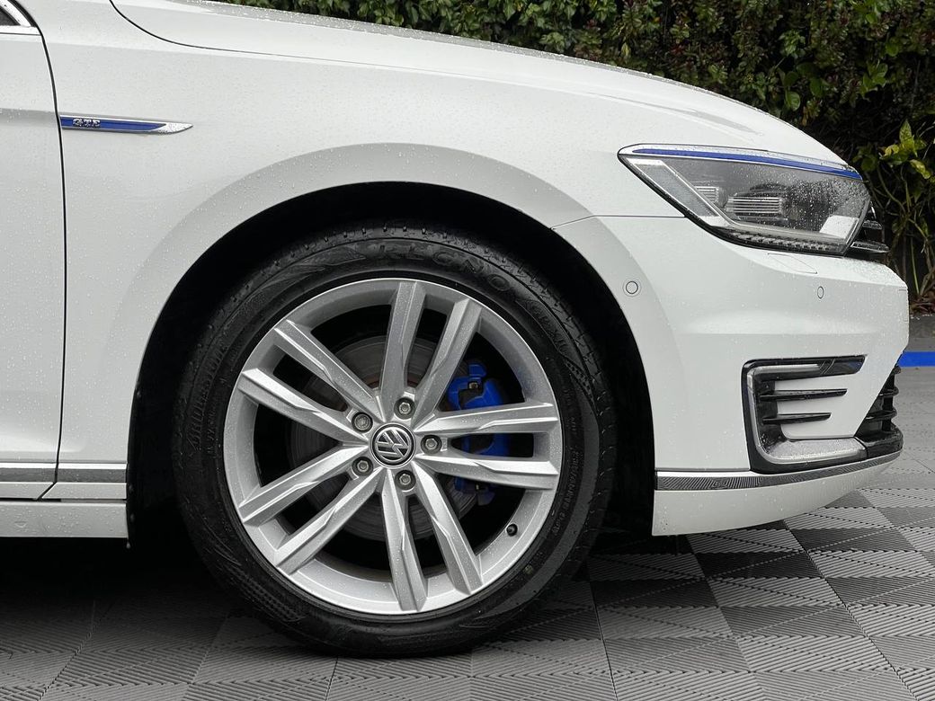 2017 Volkswagen Passat