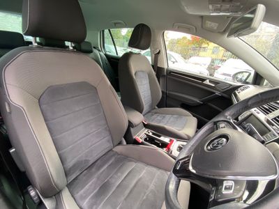 2016 Volkswagen Golf