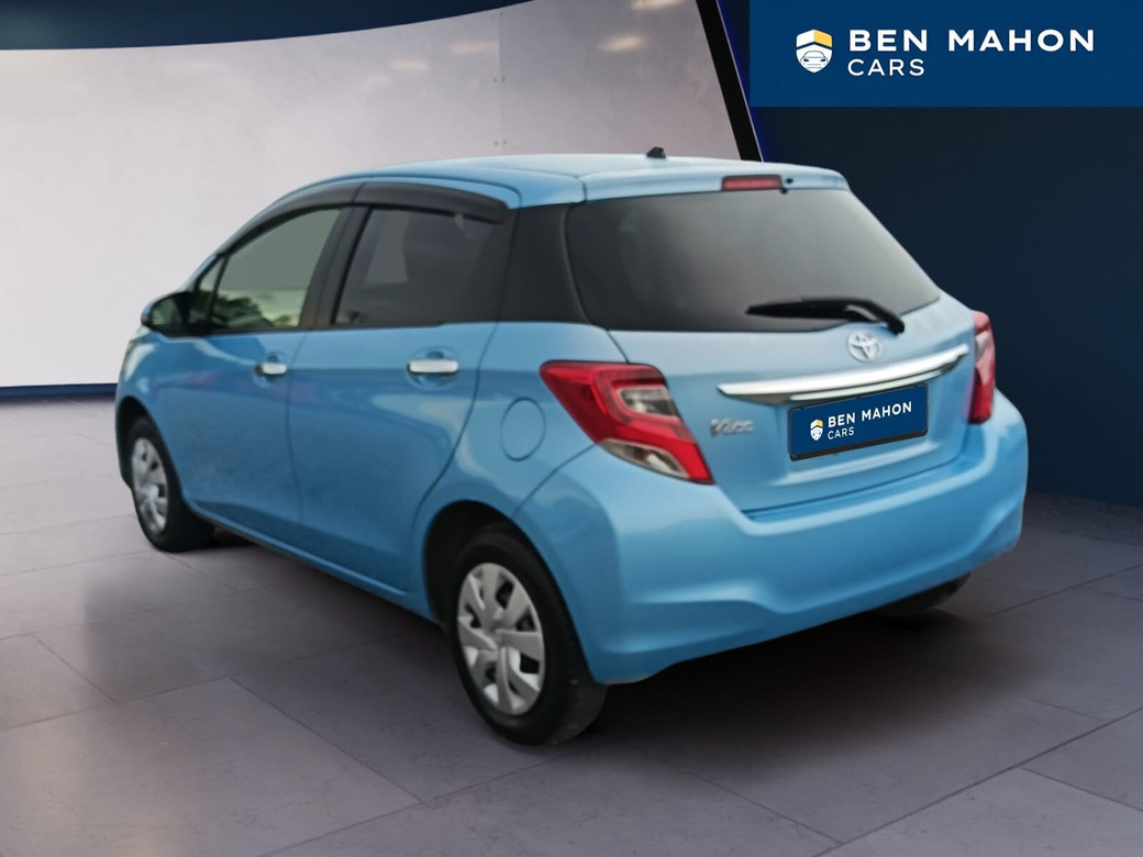 2015 Toyota Vitz