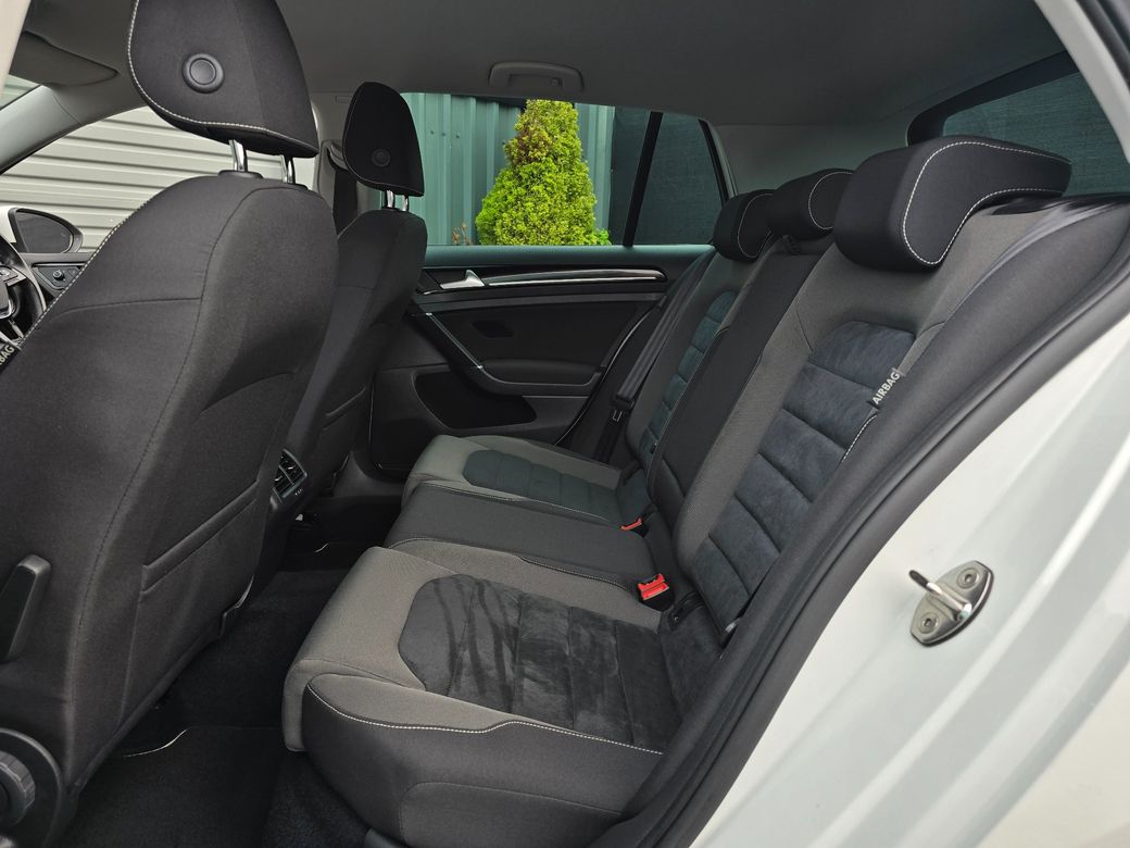 2017 Volkswagen Golf