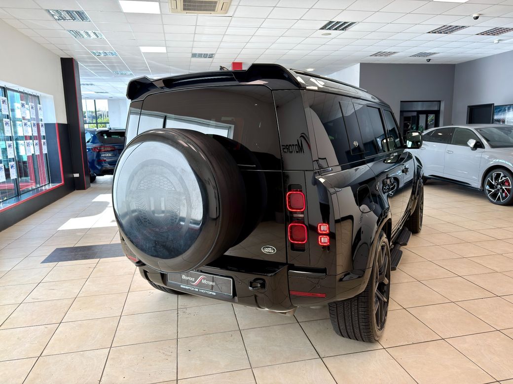 2023 Land Rover Defender