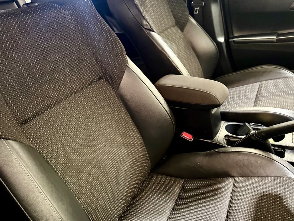 2016 Toyota Auris