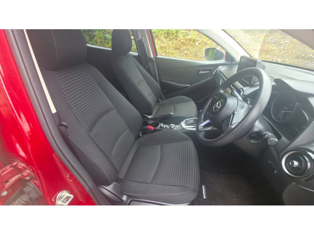 2017 Mazda Demio