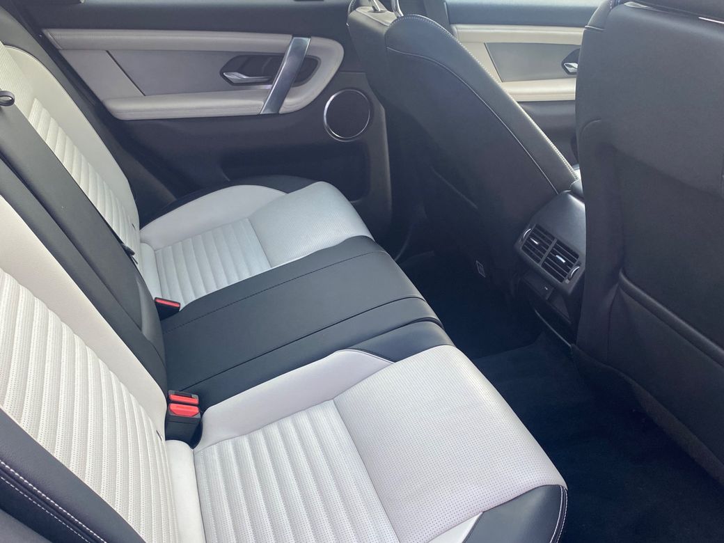 2023 Land Rover Discovery Sport