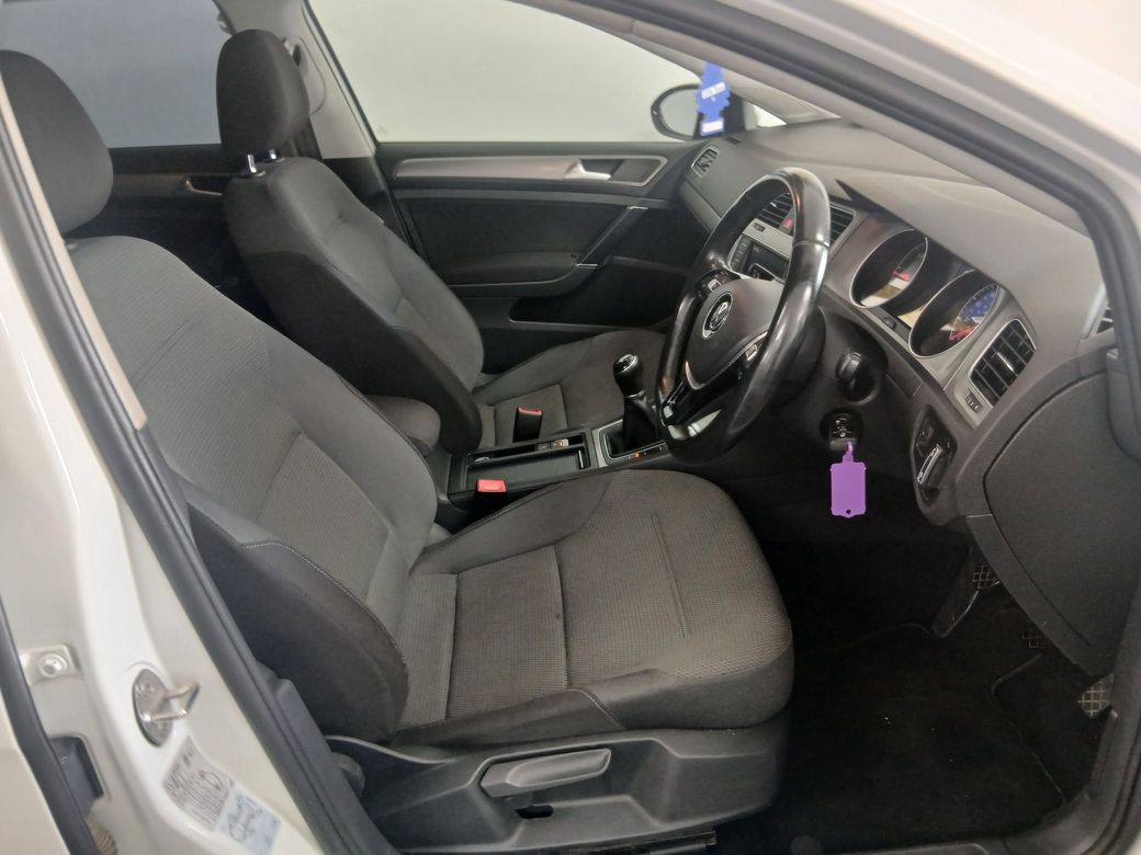 2017 Volkswagen Golf