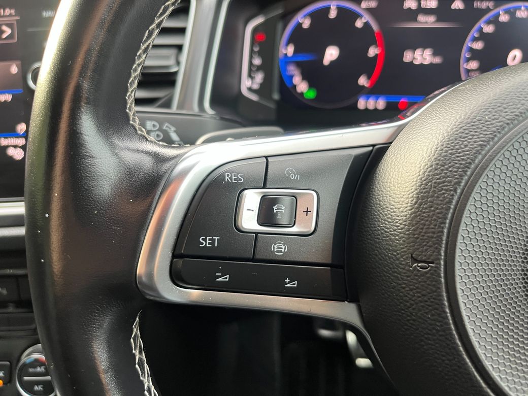 2022 Volkswagen T-Roc