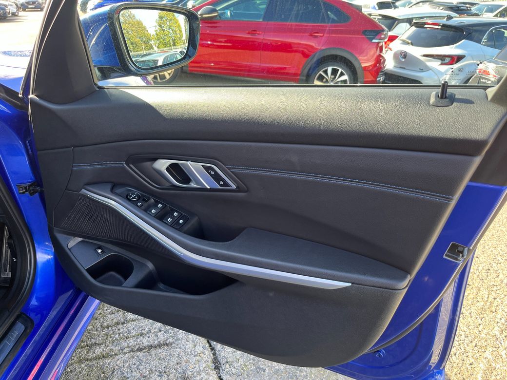 2022 BMW 3 Series