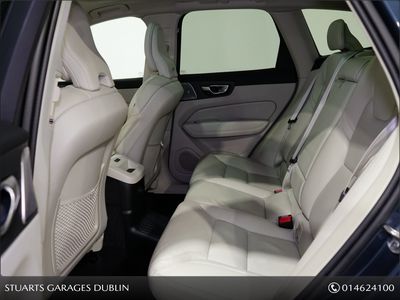 2025 Volvo XC60