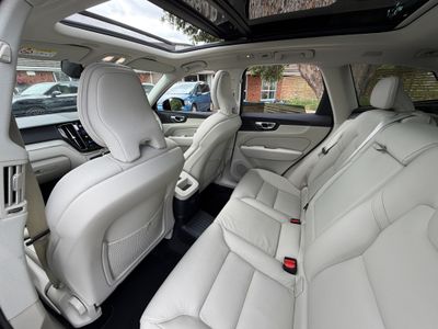 2023 Volvo XC60