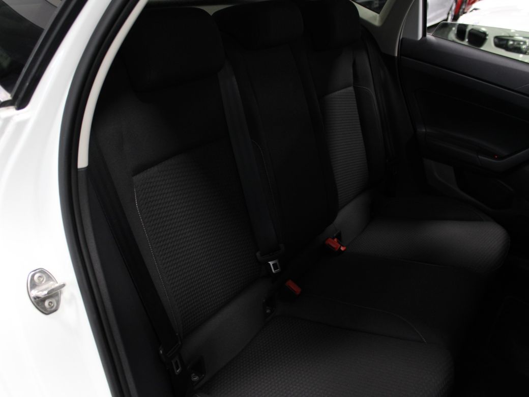 2018 Volkswagen Polo