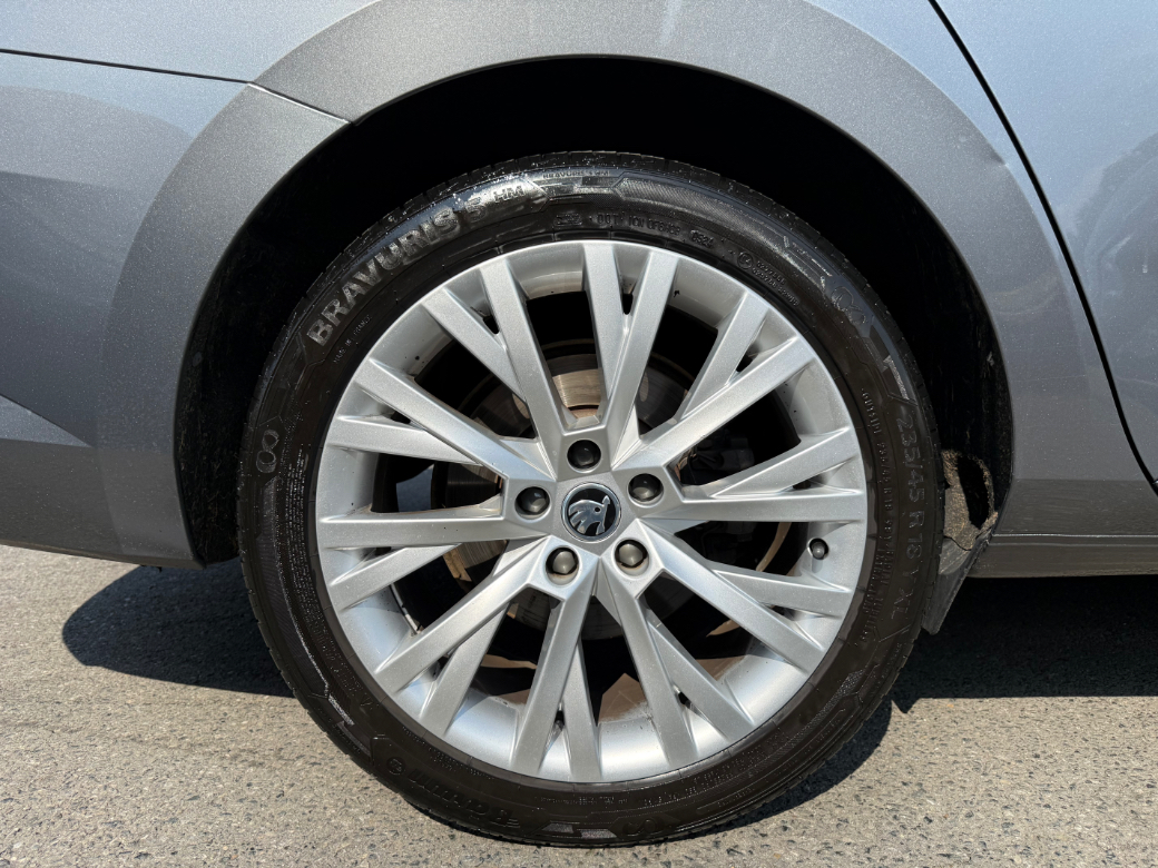 2023 Skoda Superb