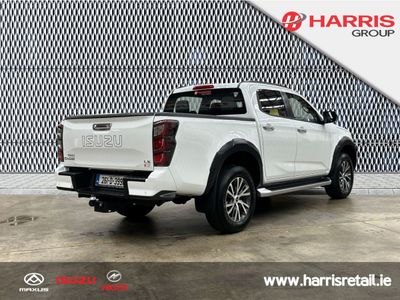 2026 White Isuzu D-MAX