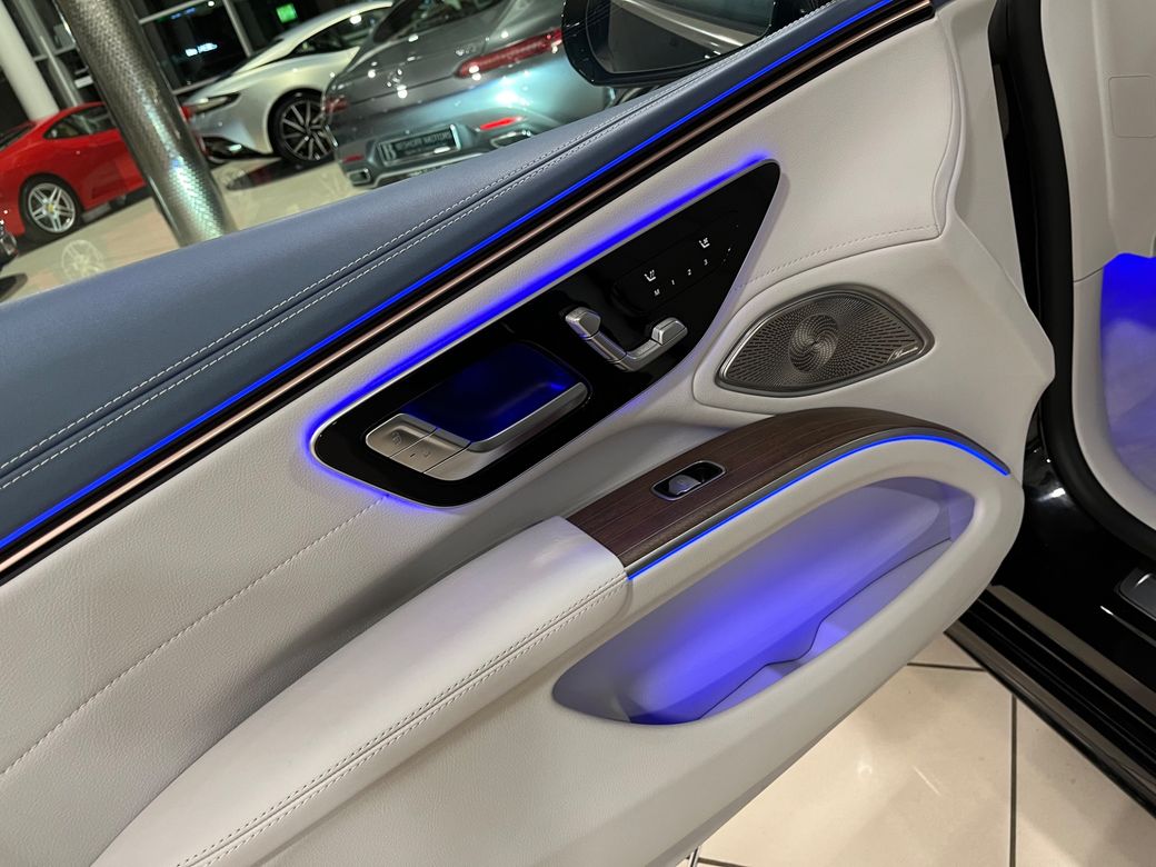 2022 Mercedes-Benz EQS
