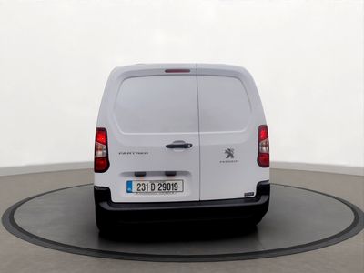 2023 Peugeot Partner