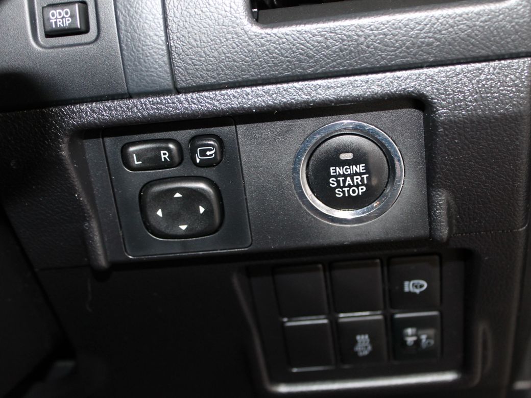 2017 Toyota Landcruiser