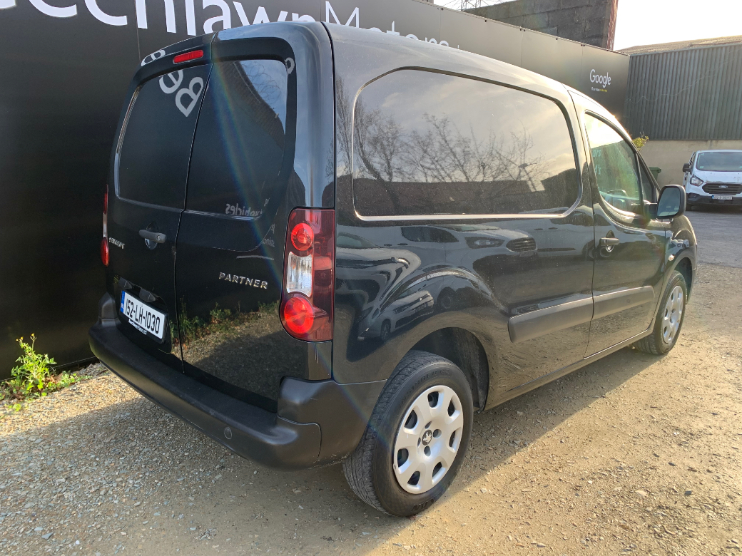 2015 Peugeot Partner