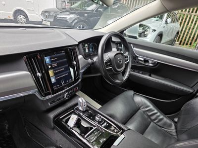 2018 Volvo S90