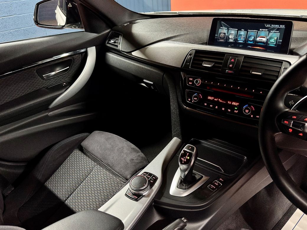 2017 BMW 3 Series