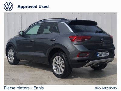 2025 Volkswagen T-Roc