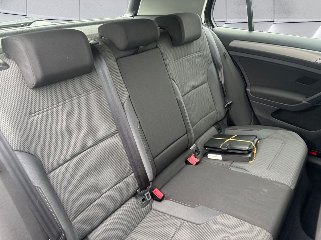2014 Volkswagen Golf