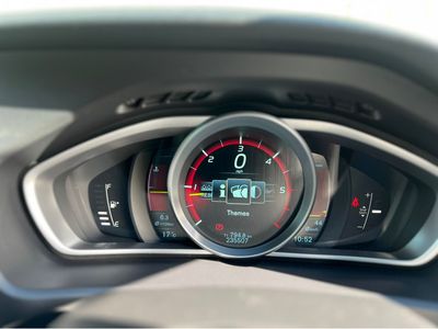 2014 Volvo V40