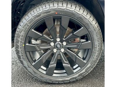 2025 Land Rover Defender