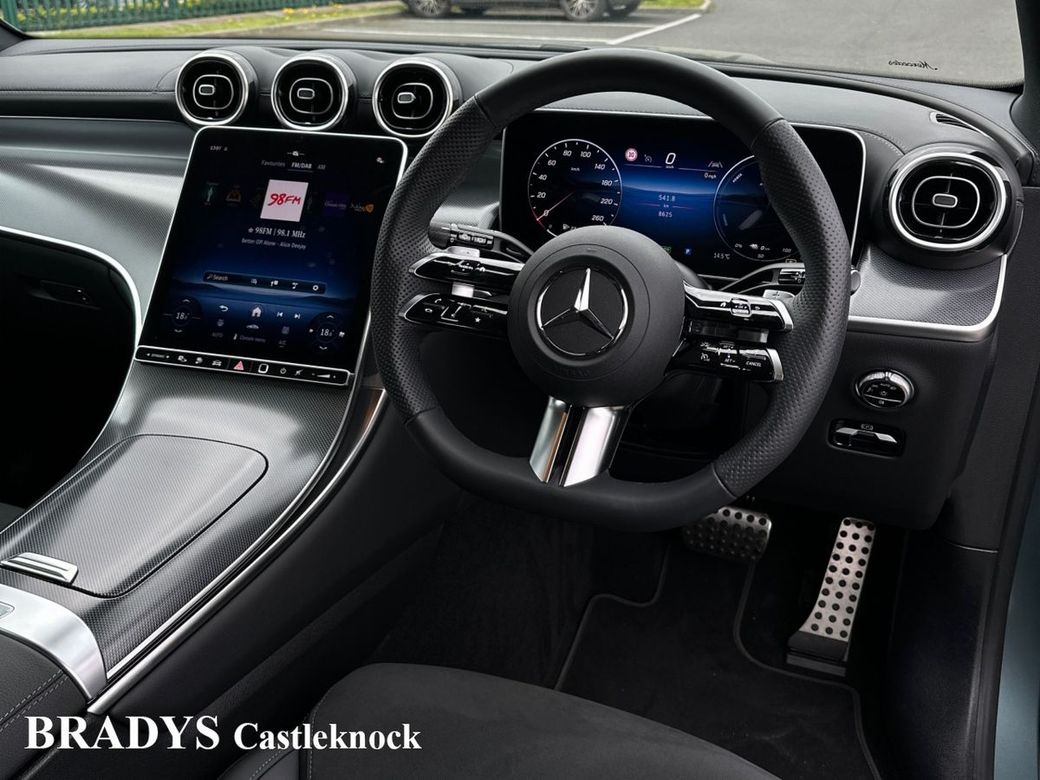 2025 Mercedes-Benz GLC Class