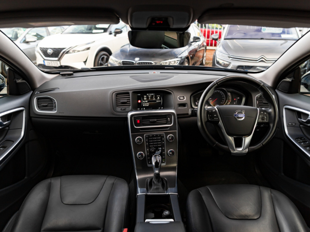 2016 Volvo V60