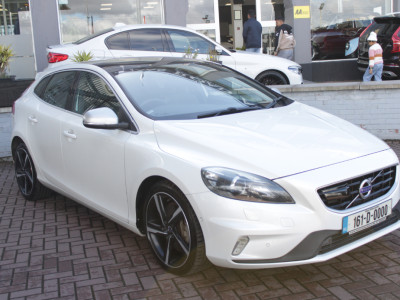 2016 Volvo V40