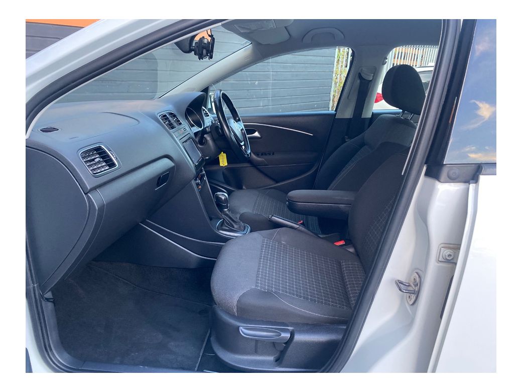 2015 Volkswagen Polo