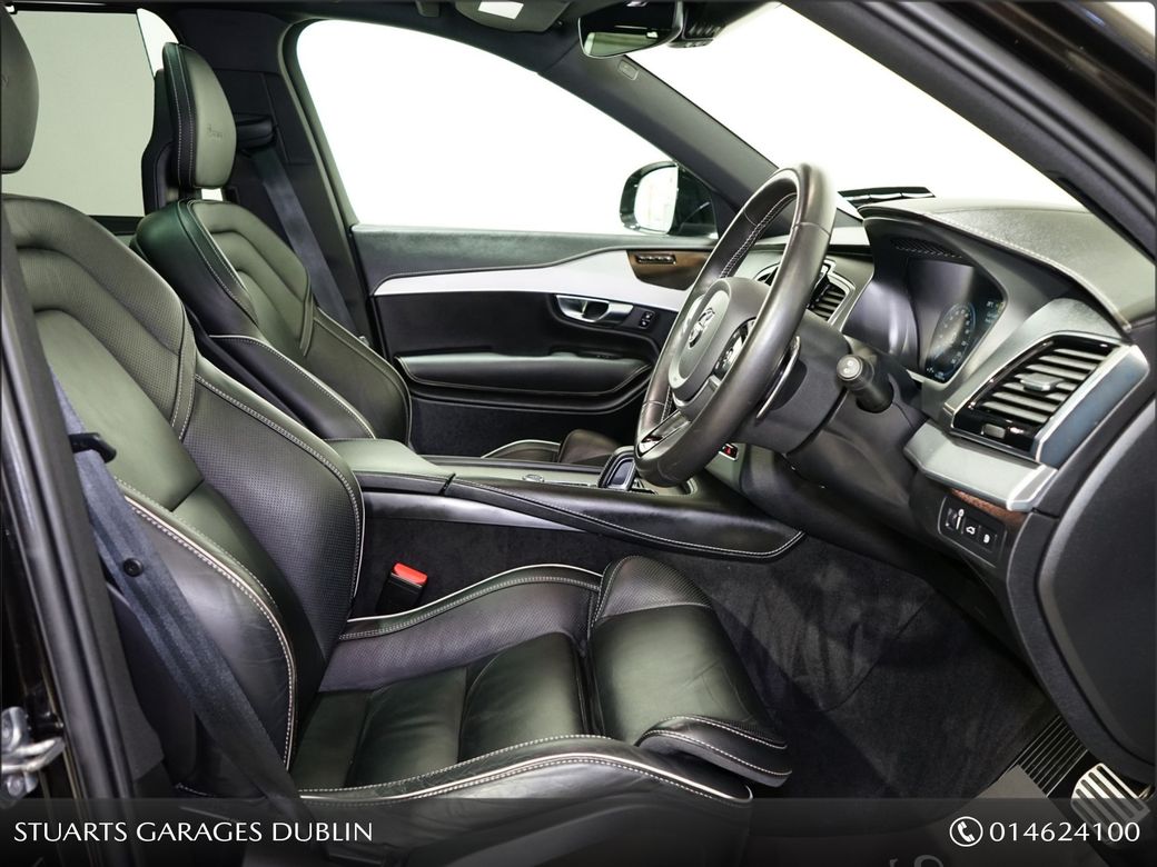 2020 Volvo XC90