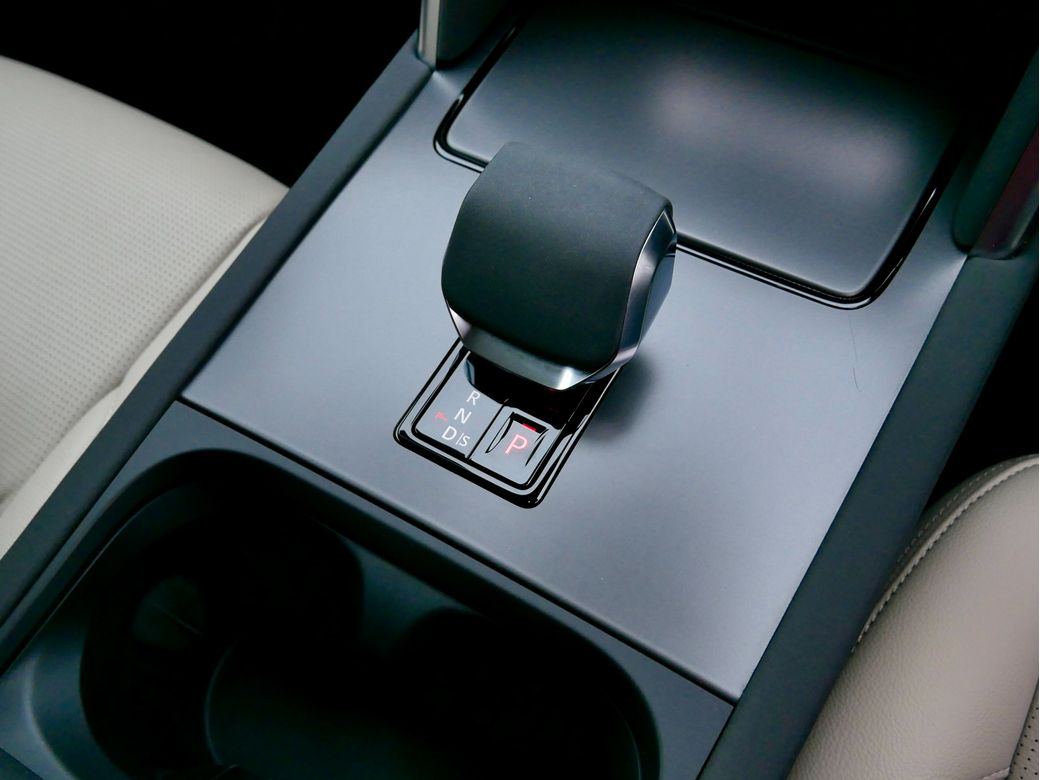 2024 Land Rover Discovery Sport