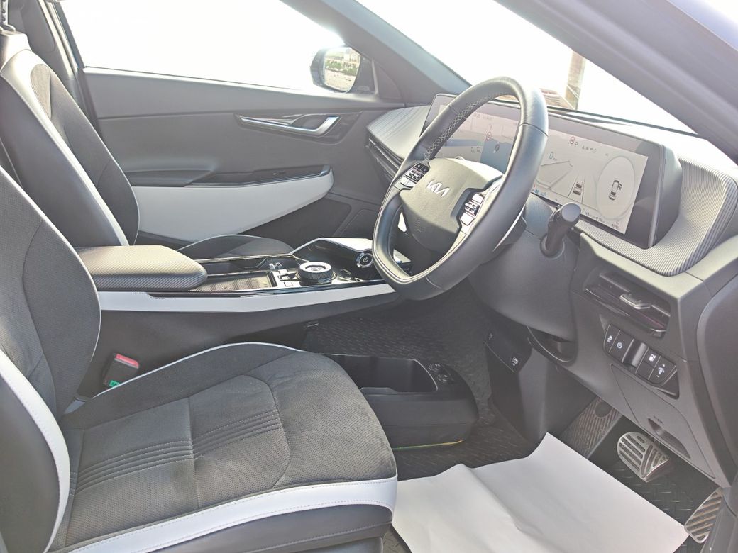 2023 Kia EV6