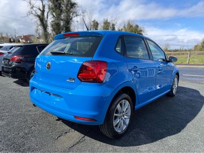 2015 Volkswagen Polo
