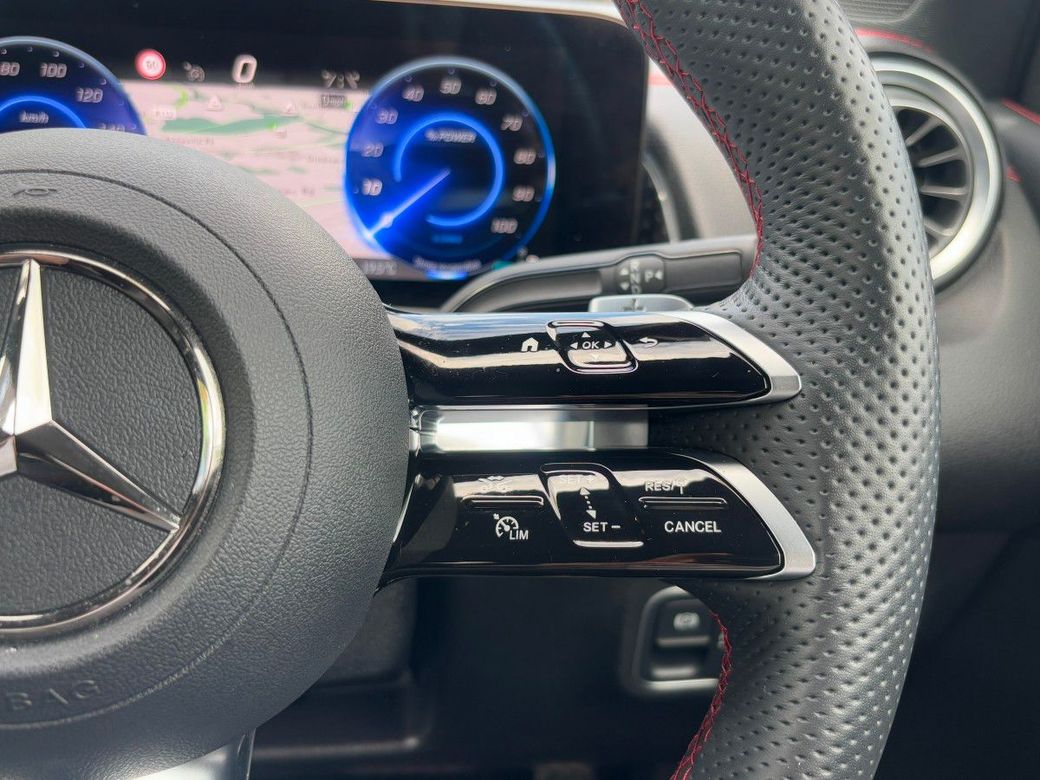 2025 Mercedes-Benz EQB