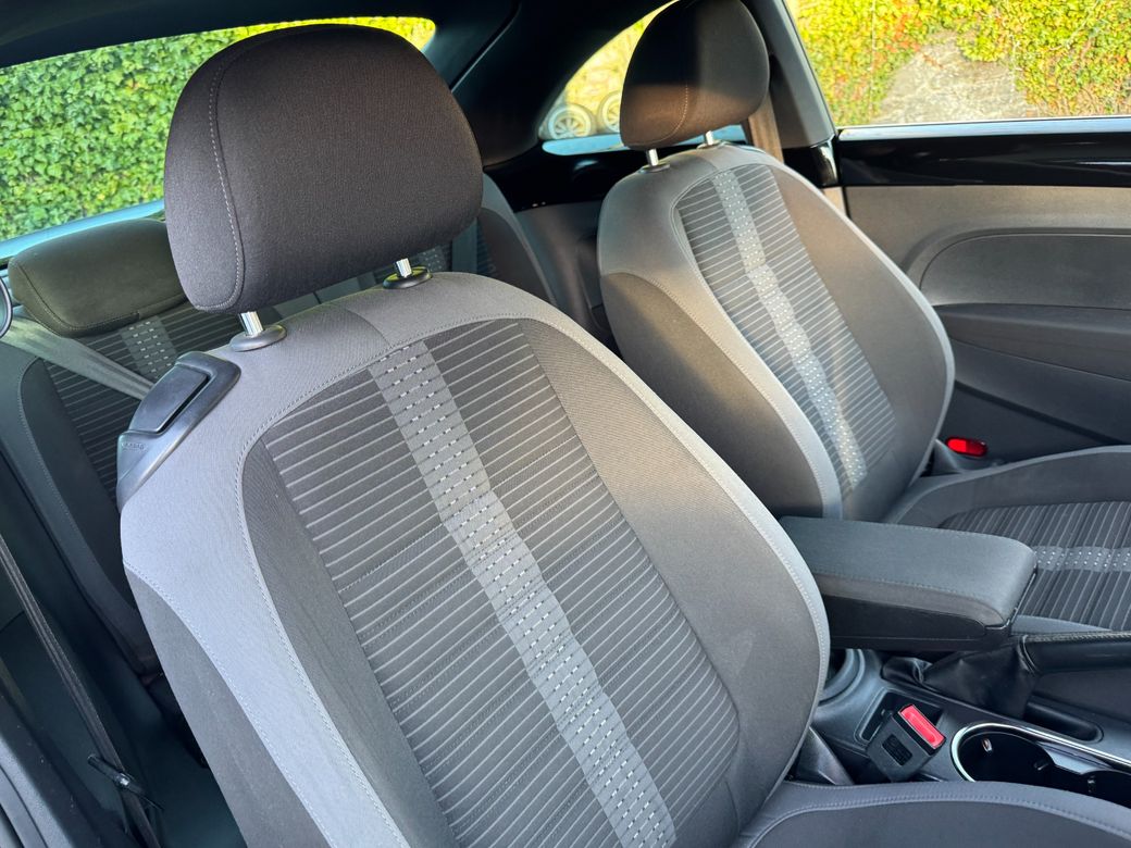 2012 Volkswagen Beetle