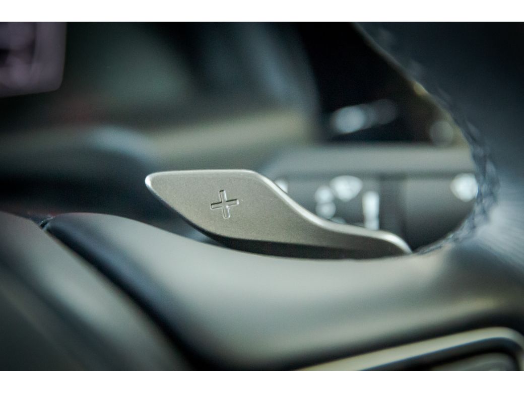 2023 Lexus ES 300h