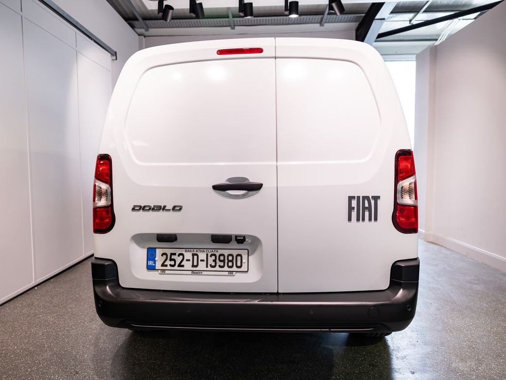 2025 Fiat Doblo