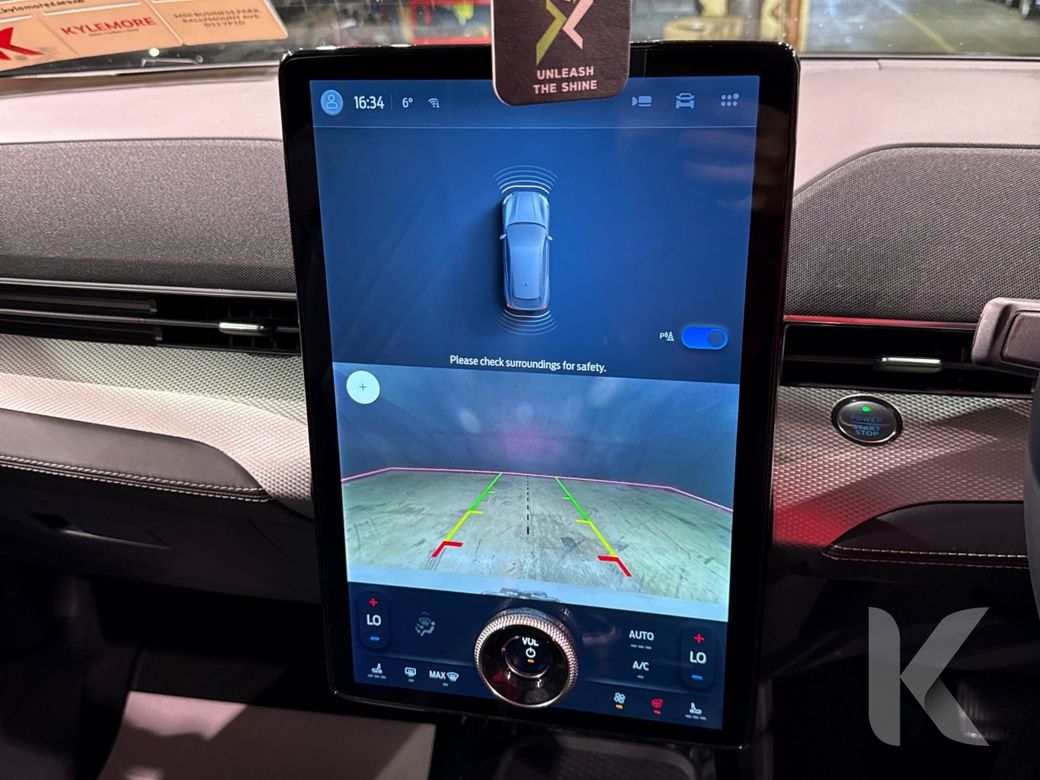 2022 Ford Mustang Mach-e