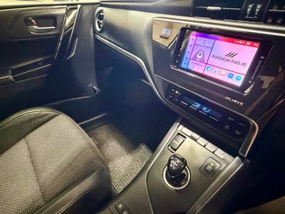 2016 Toyota Auris