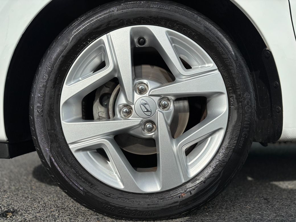 2022 Hyundai i10