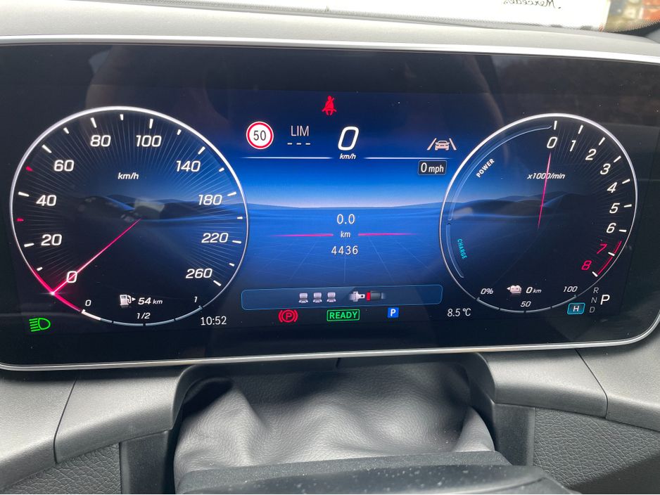 2025 Mercedes-Benz GLC Class