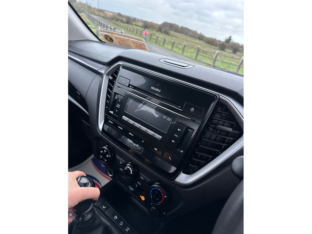 2022 Isuzu D-MAX